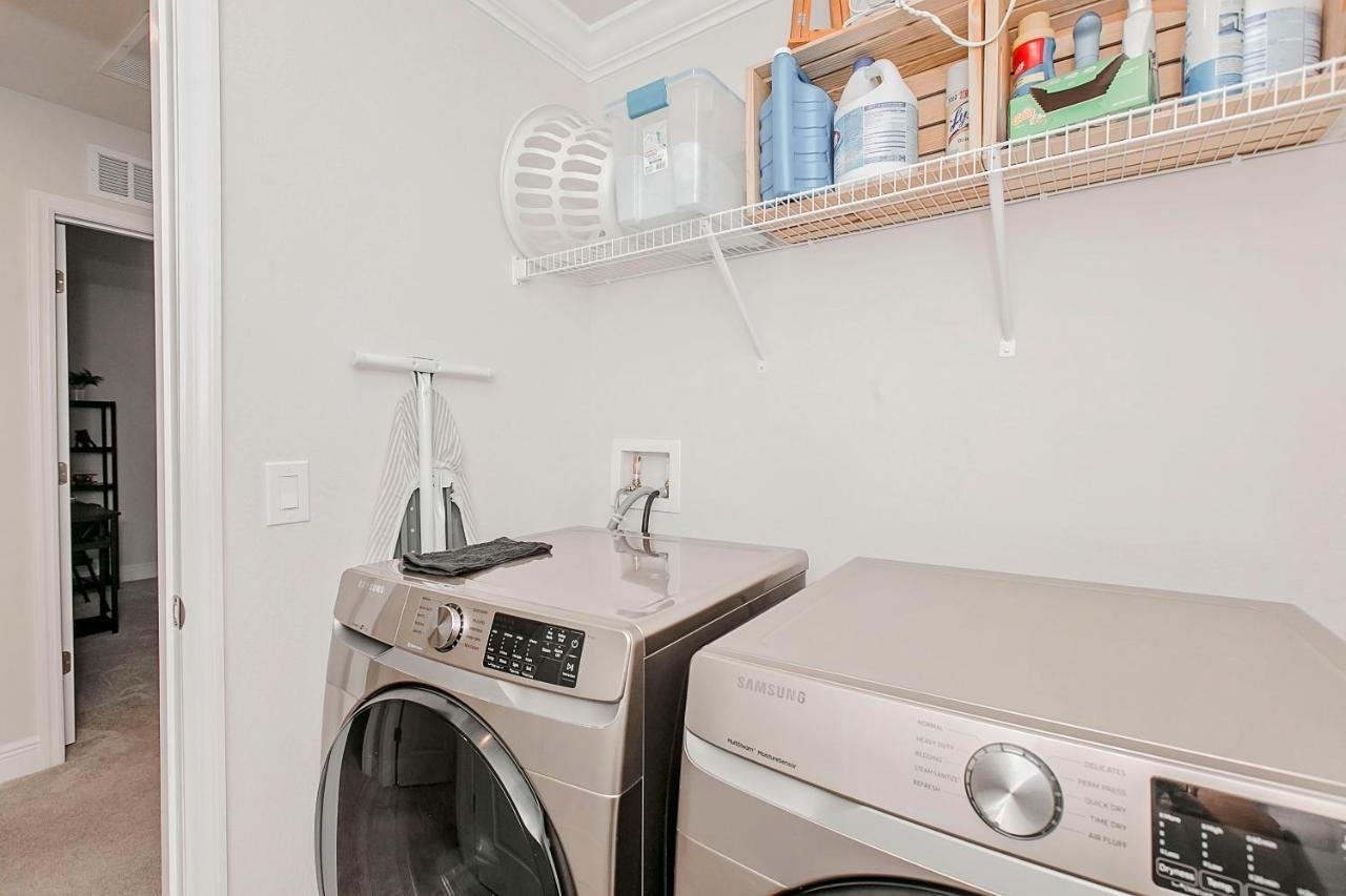 Spacious 4 Bed Home Near Orlando Gated Pool Access Sanford Ngoại thất bức ảnh